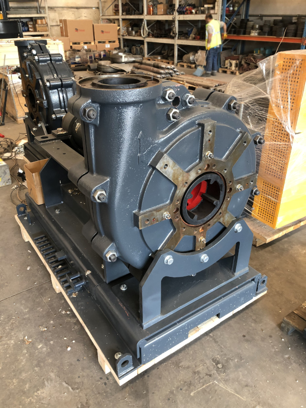 Bomba de lodo de superficie alternativa warman